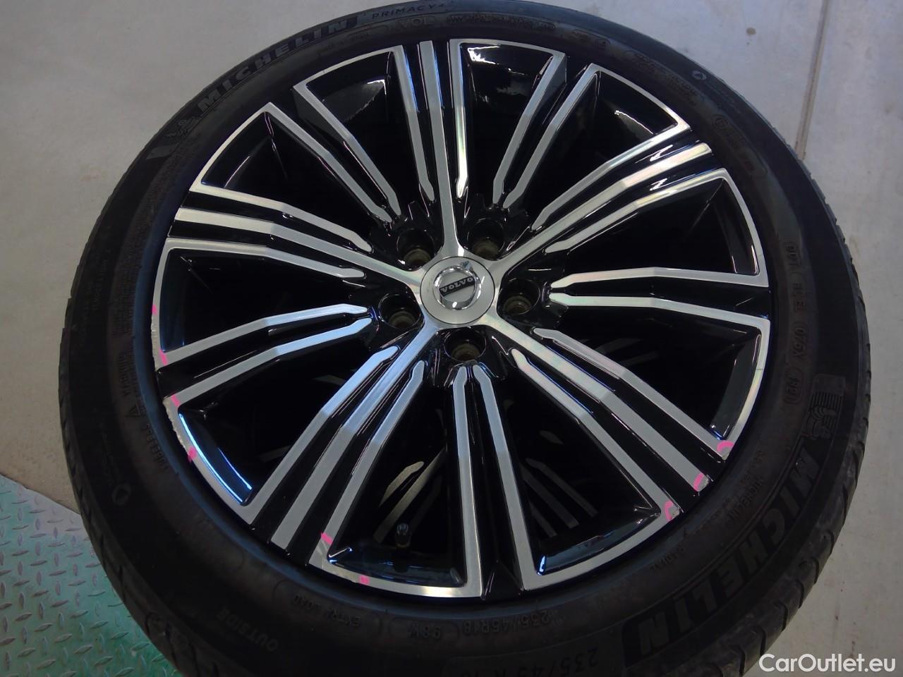  Volvo  V60  T6 350 Ins.Ex.Rec. AWD Aut #2