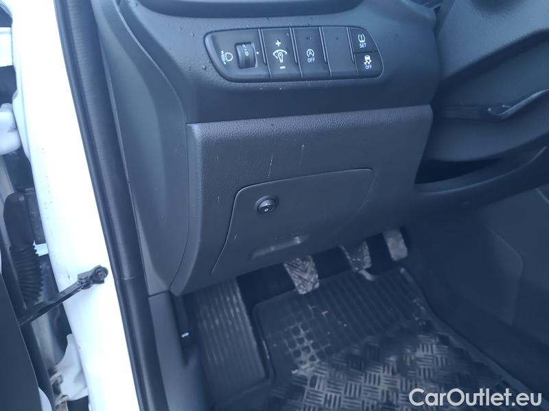  Hyundai  i30   cw (PD)(2017->)  kom.1.0TGDI 120 Smart #11