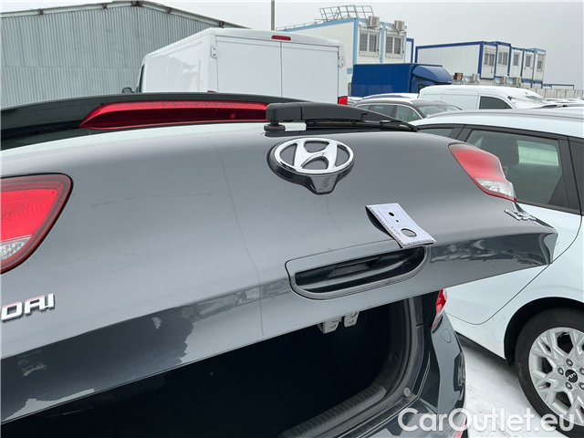  Hyundai  i30  1.5i CVVT 81 Start Plus #1