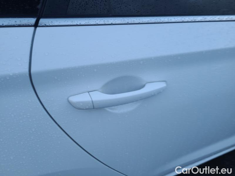  Hyundai  i30   cw (PD)(2017->)  kom.1.0TGDI 120 Smart #7