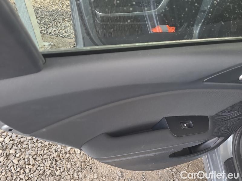  KIA  Cee'd Ceed Sportswagon (2018->) Ceed SW 1.5 T-GDI 118 Top #12