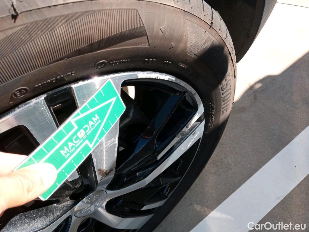  Peugeot  3008 PEUGEOT  Hybrid / 2020 / 5P / todoterreno 225 e-EAT8 GT #7