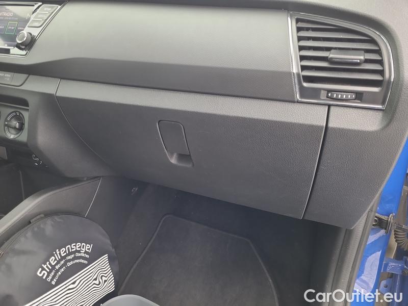  Skoda  Fabia  Combi (2015) Com.1.0TSI 70 Ambition 5d #18