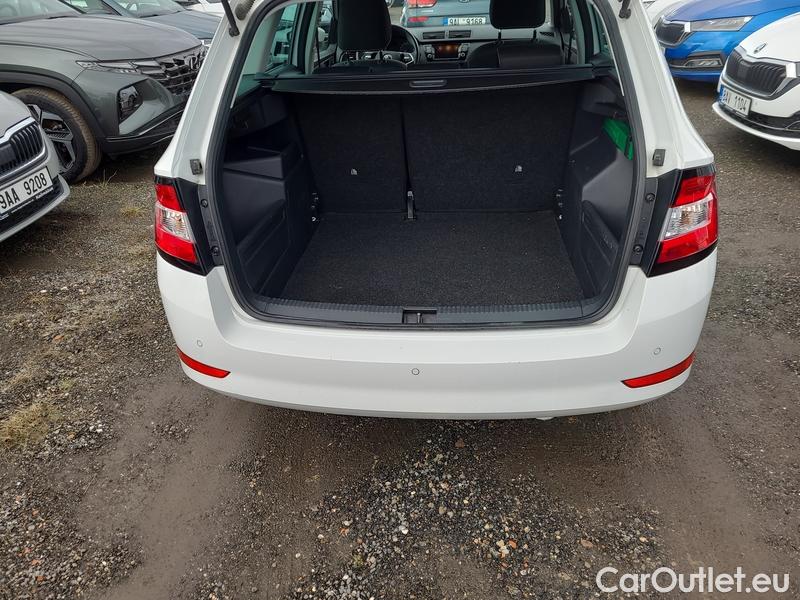  Skoda  Fabia  Combi (2015) Com.1.0TSI 70 Ambition 5d #8