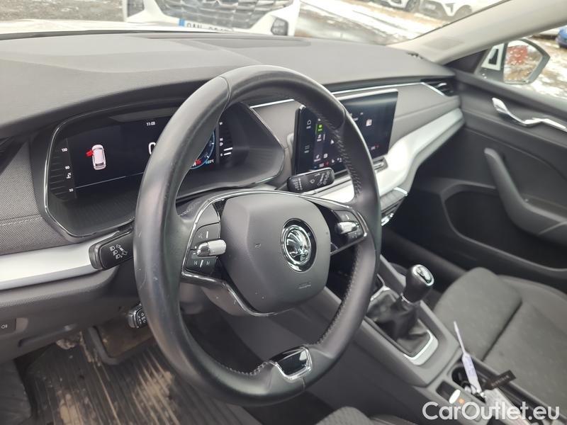  Skoda  Octavia  Combi (NX3)(2020) Oct.Combi 2.0TDI 85 Style #4