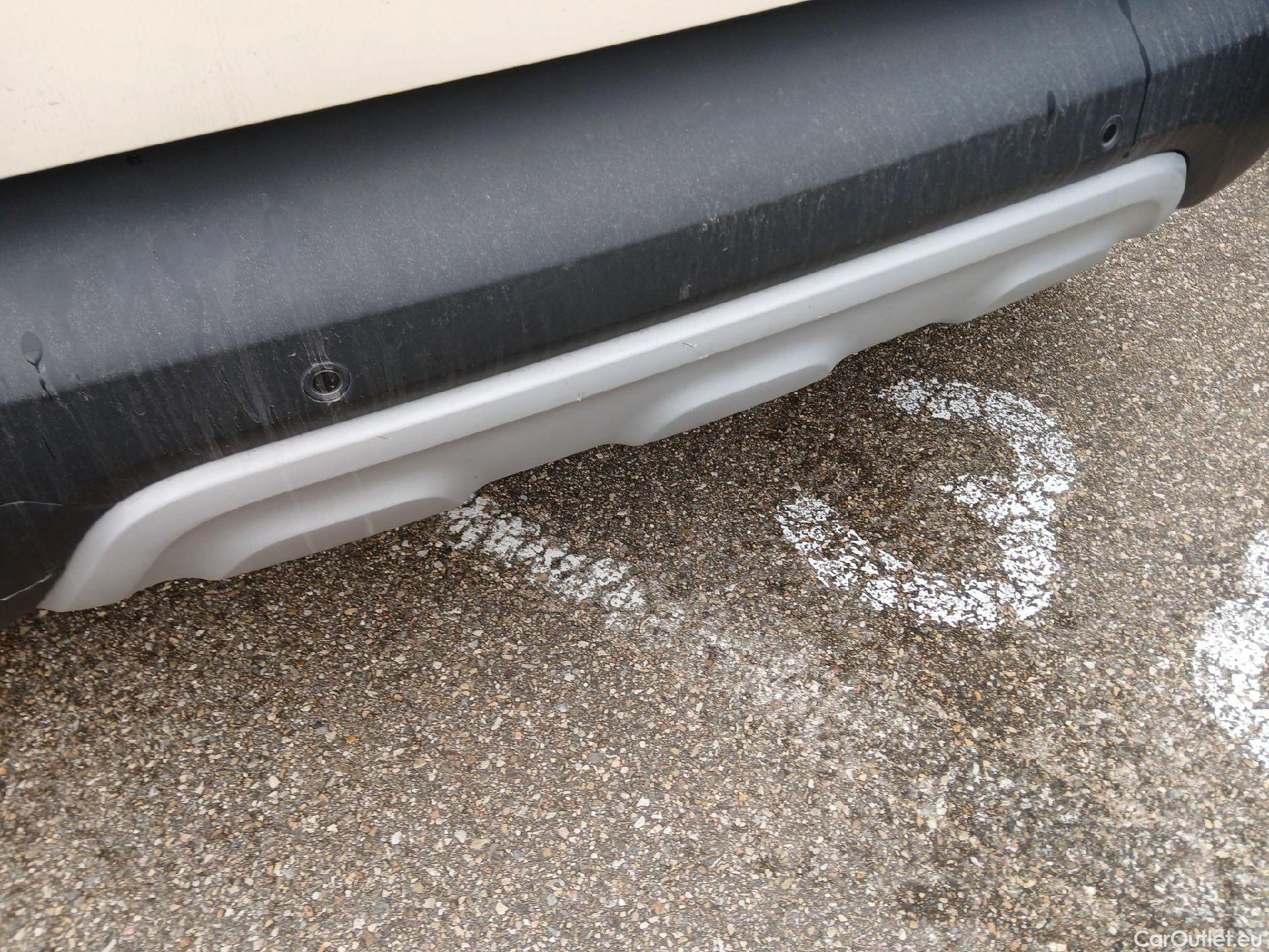  Renault  Captur RENAULT  / 2017 / 5P / crossover Zen TCe 66kW (90CV) -18 (CX) #4