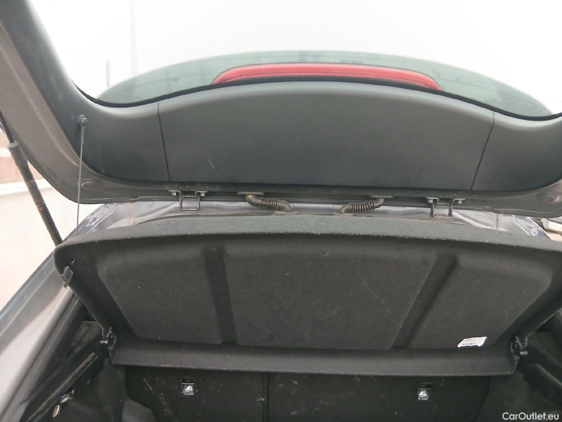  KIA  XCeed KIA  1.6 GDi PHEV 104kW (141CV) eDrive (AC) #5