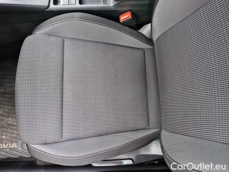  Skoda  Octavia  Lim. (NX3)(2020)  2.0TDI 85 Ambition 5d #5