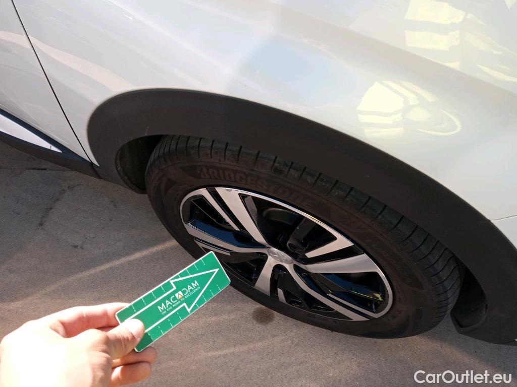  Peugeot  3008 PEUGEOT  Hybrid / 2020 / 5P / todoterreno 225 e-EAT8 GT #10