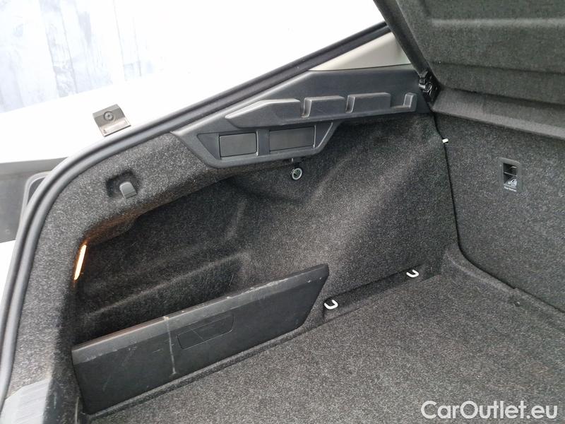  Skoda  Octavia  Lim. (NX3)(2020)  2.0TDI 85 Ambition 5d #12