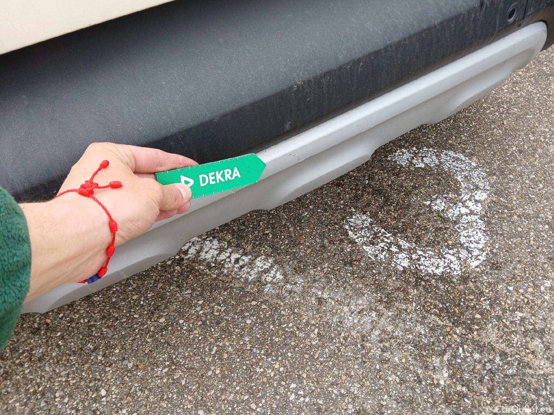  Renault  Captur RENAULT  / 2017 / 5P / crossover Zen TCe 66kW (90CV) -18 (CX) #3