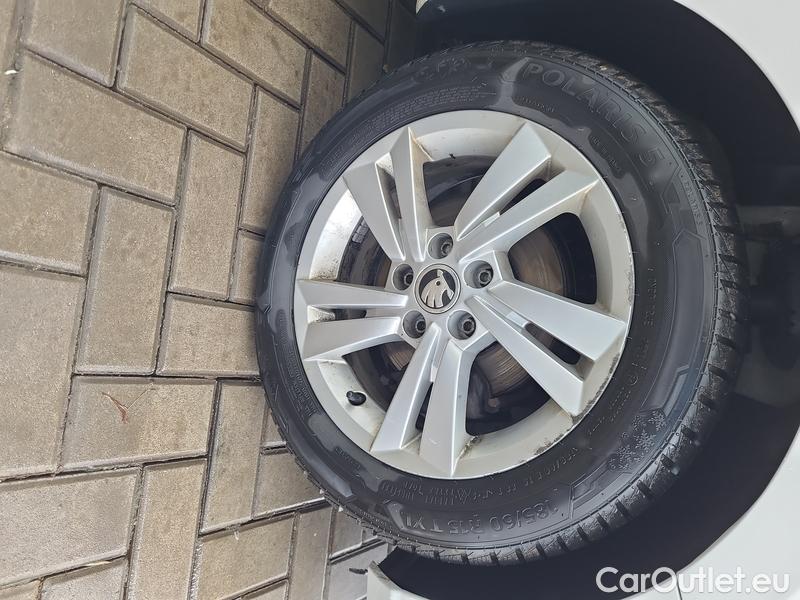  Skoda  Fabia  Combi (2015)  Com.1.0TSI 70 Style #16