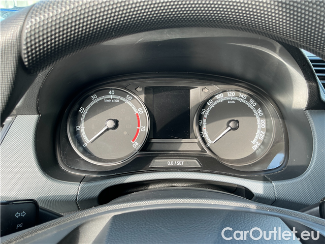  Skoda  Fabia  1.0MPI 44 Active #1