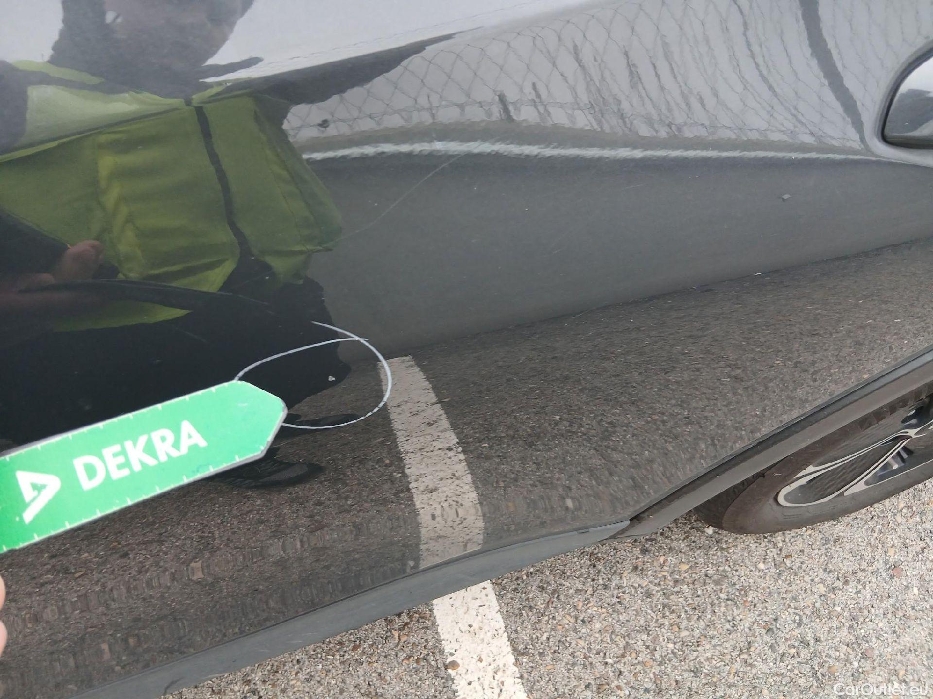  KIA  XCeed KIA  1.6 GDi PHEV 104kW (141CV) eDrive (AC) #28