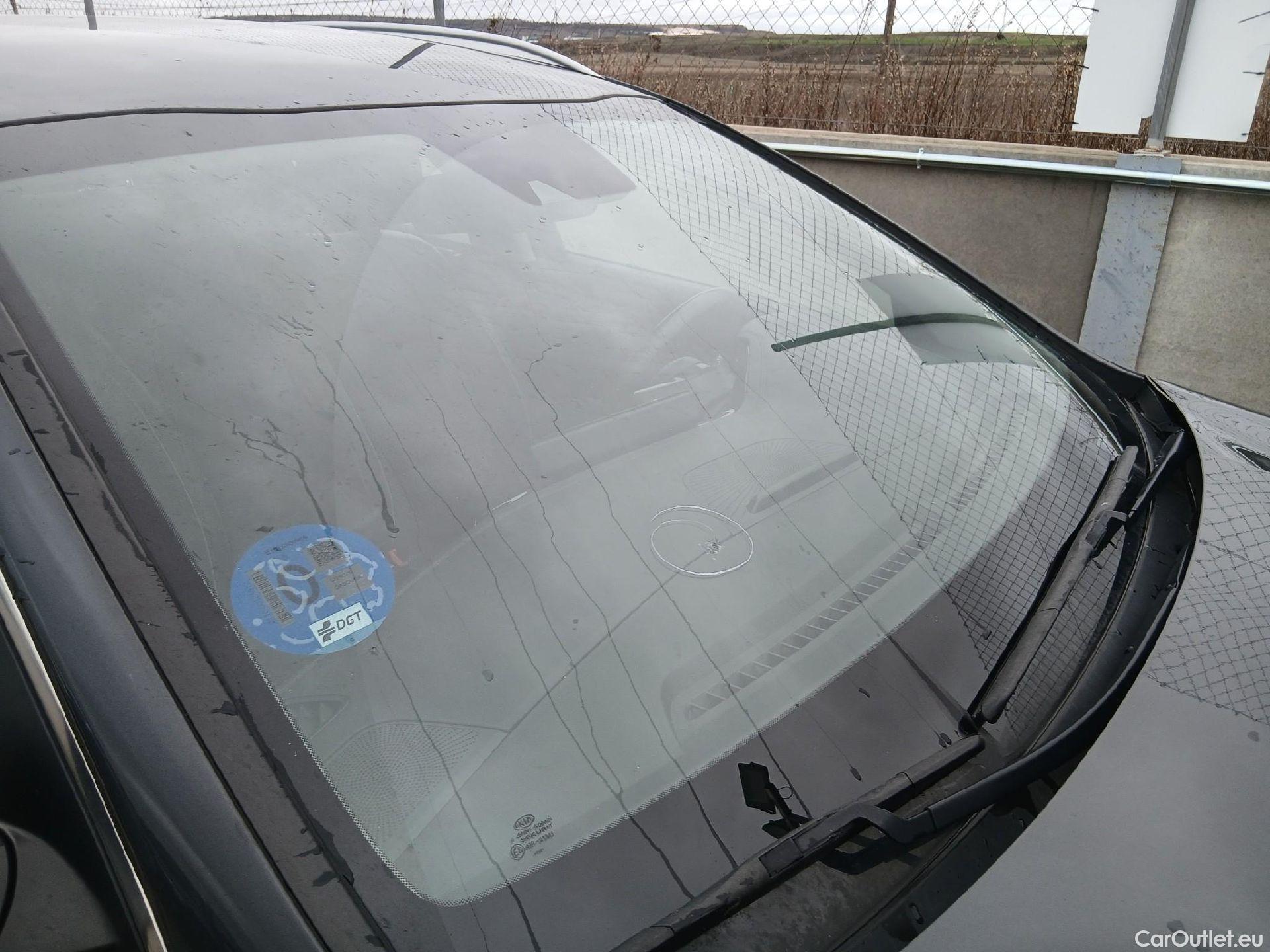  KIA  XCeed KIA  1.6 GDi PHEV 104kW (141CV) eDrive (AC) #18