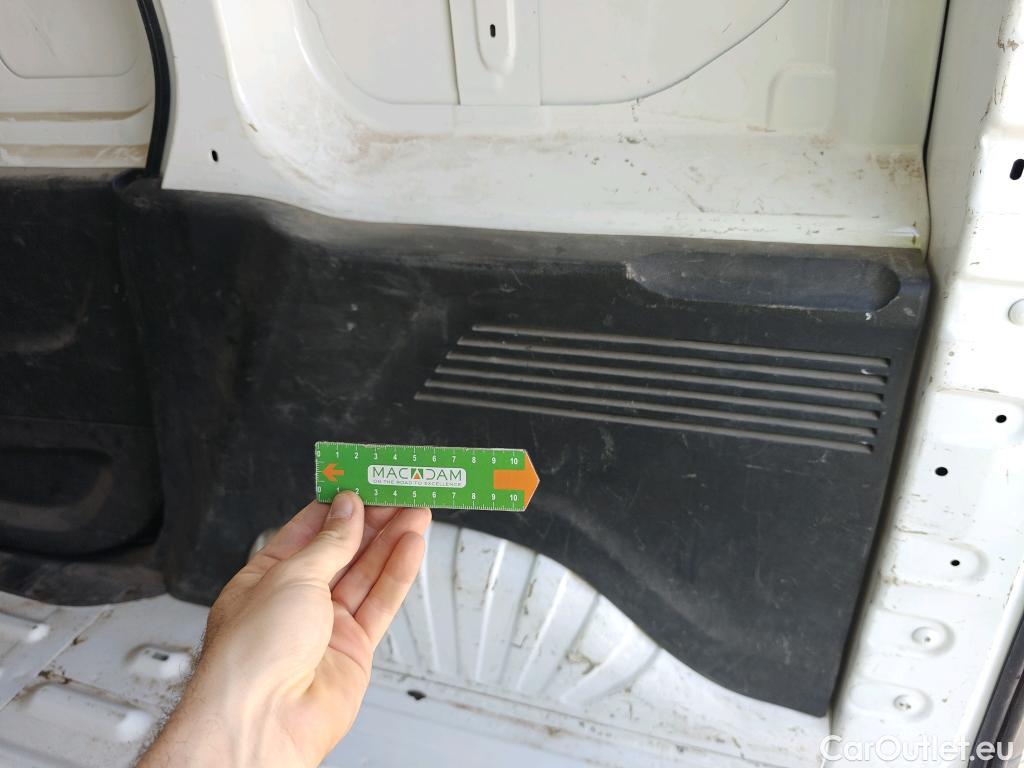  Opel  Combo OPEL  / 2018 / 3P / furgón derivado de turismo 1.6 TD 55kW (75CV) Express L H1 650kg #11