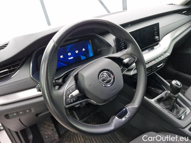  Skoda  Octavia  Lim. (NX3)(2020)  2.0TDI 85 Ambition 5d #7