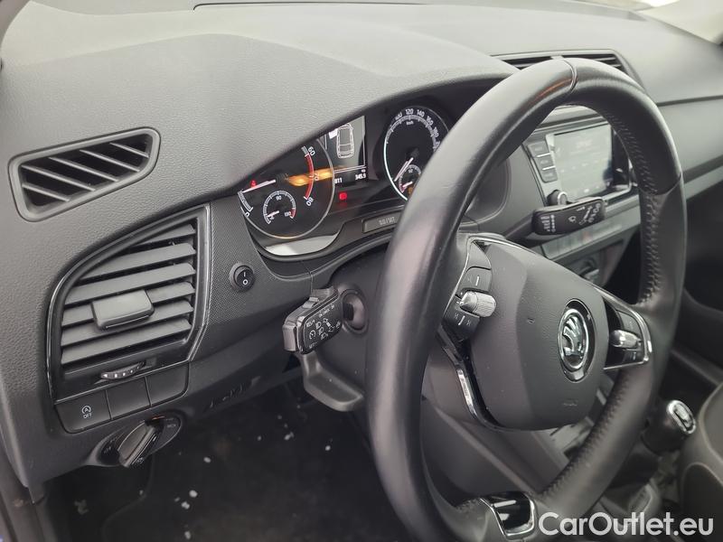  Skoda  Fabia  Combi (2015) Com.1.0TSI 70 Ambition 5d #9