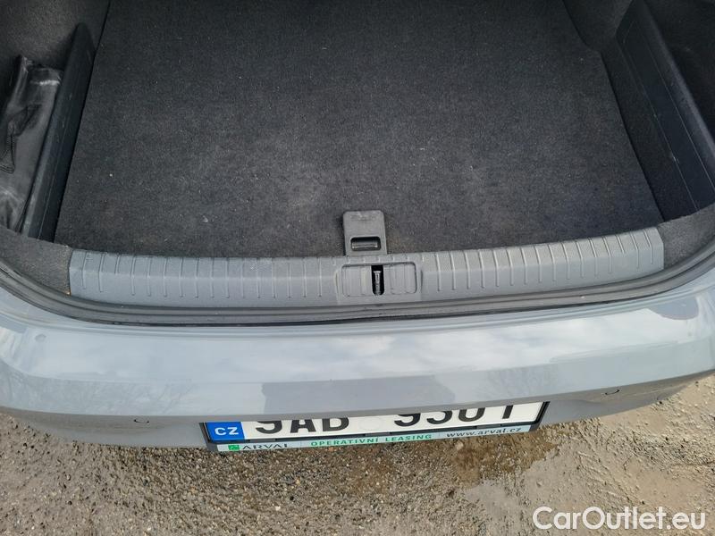  Volkswagen  Passat  Lim (CB2) (2019)  2.0TDI 110 Elegance AT #10