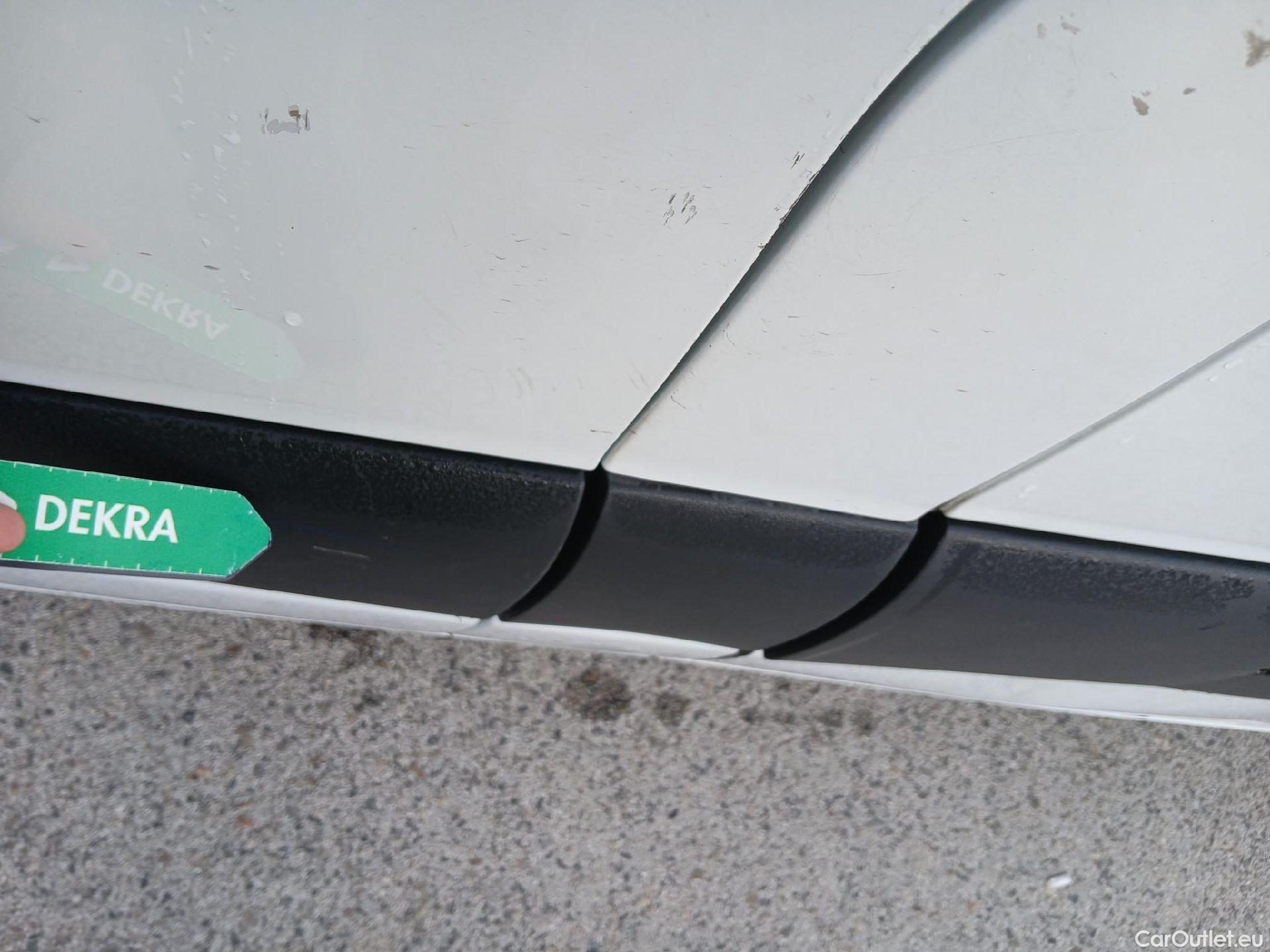  Mercedes  Sprinter MERCEDES-BENZ  / 2018 / 4P / furgón 314 CDI MEDIO 3.5T T. ALTO #30