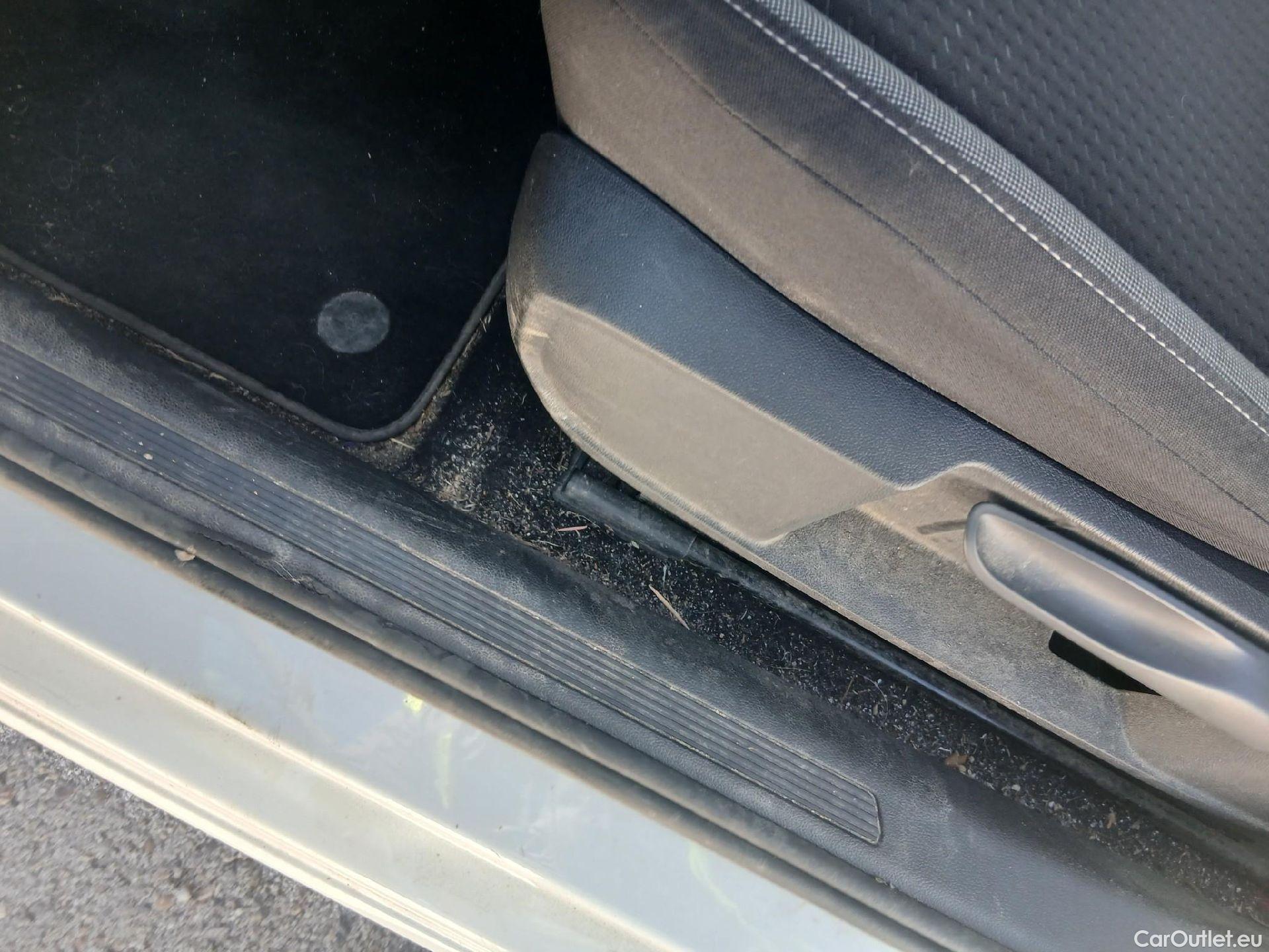  Volkswagen  Polo VOLKSWAGEN  / 2021 / 5P / berlina con portón Life 1.0 TSI 70kW (95CV) #9