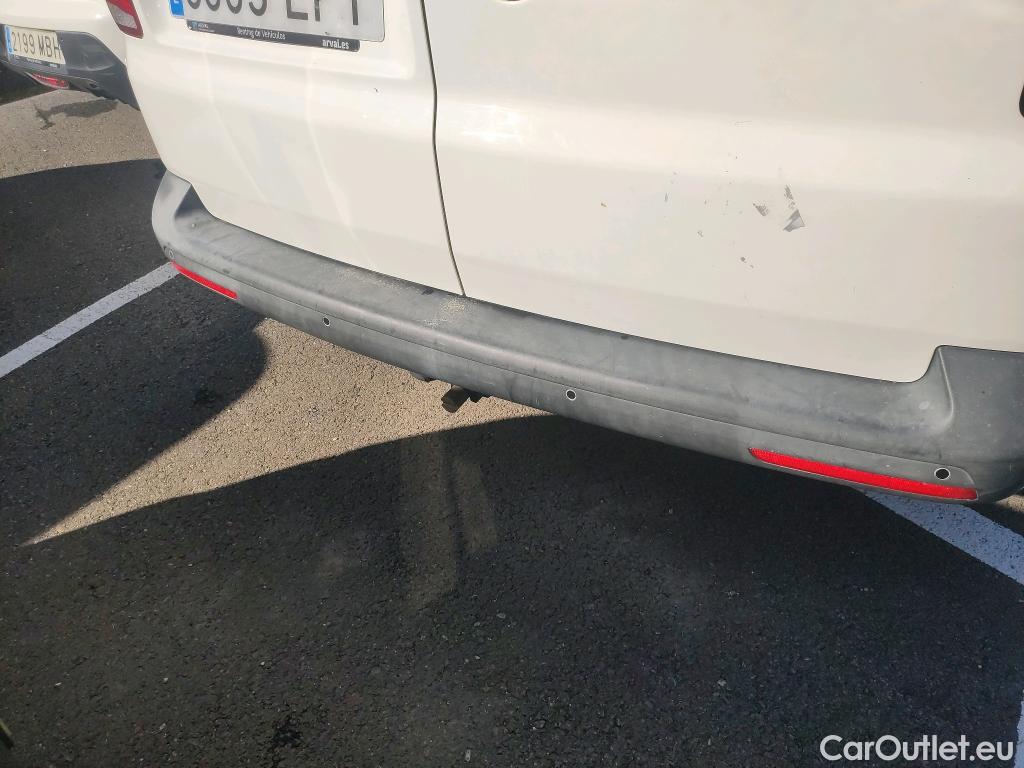  Land Rover  Discovery VOLKSWAGEN Transporter / 2020 / 4P / furgón Furgón Corto TN 2.0 TDI 81kW (110CV) #9