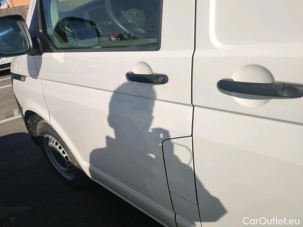  Land Rover  Discovery VOLKSWAGEN Transporter / 2020 / 4P / furgón Furgón Corto TN 2.0 TDI 81kW (110CV) #11