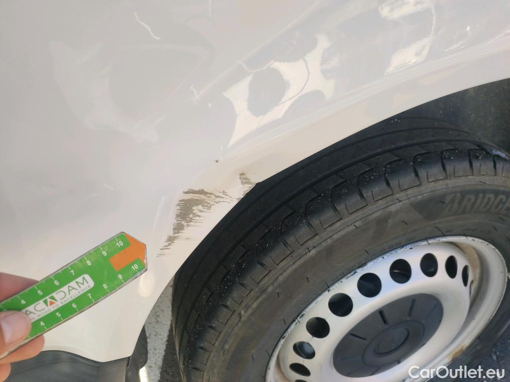  Land Rover  Discovery VOLKSWAGEN Transporter / 2020 / 4P / furgón Furgón Corto TN 2.0 TDI 81kW (110CV) #19