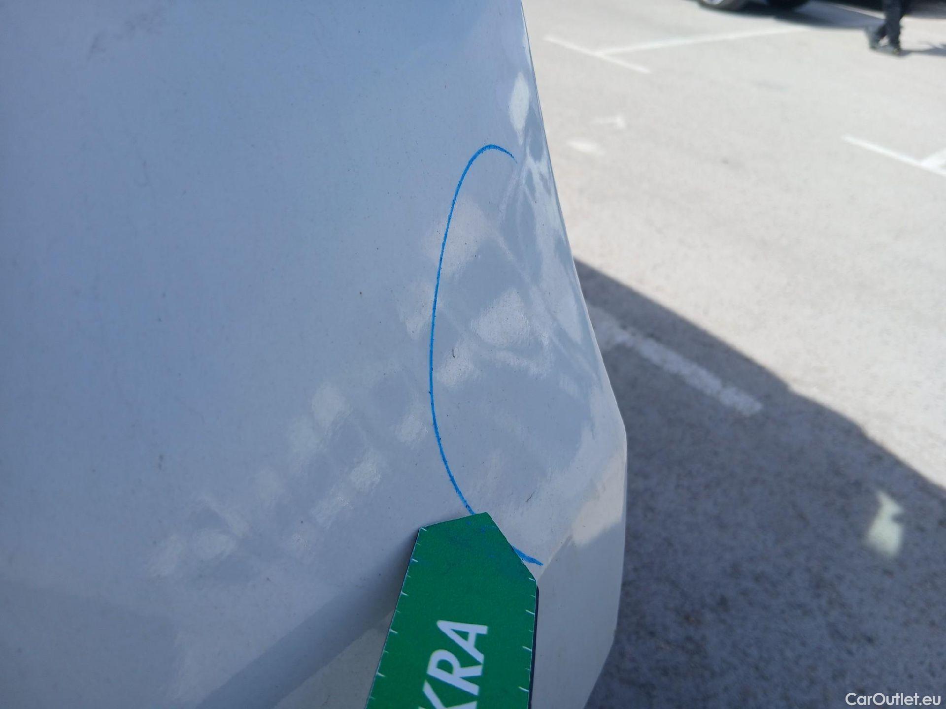  Peugeot  3008 PEUGEOT  / 2020 / 5P / todoterreno 1.5 BlueHDi 96kW (130CV) S&S Active Pack (AC4) #34