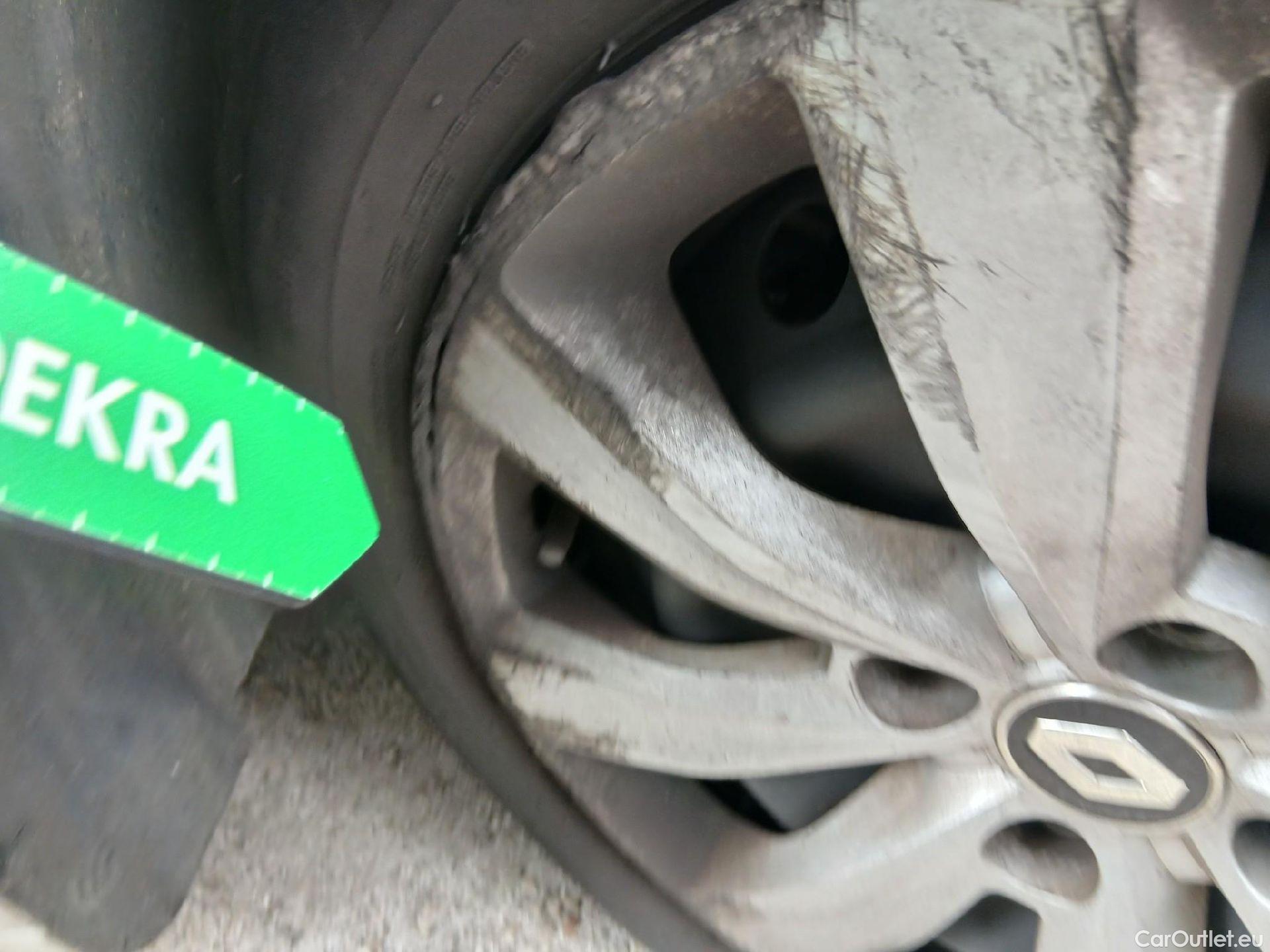  Renault  Clio RENAULT  / 2019 / 5P / berlina con portón Business TCe 74 kW (100CV) GLP #11