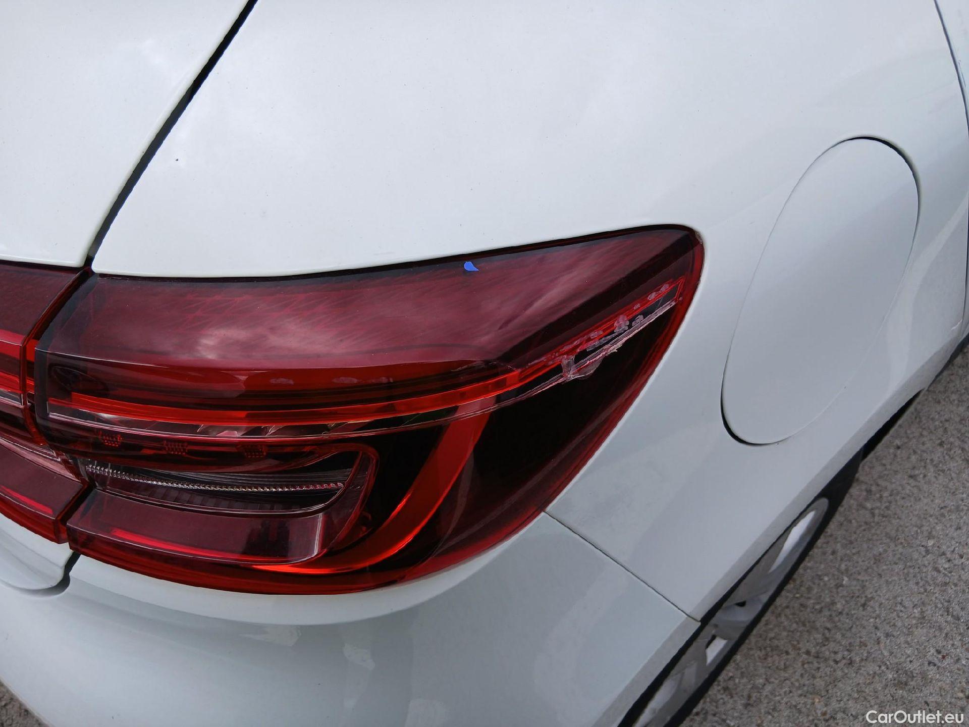  Renault  Clio RENAULT  / 2019 / 5P / berlina con portón Business TCe 74 kW (100CV) GLP #22