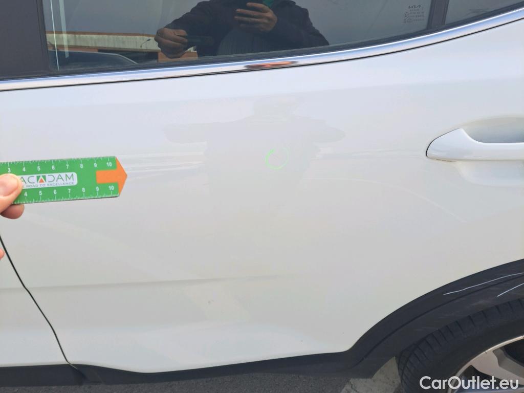  KIA  STONIC KIA  / 2017 / 5P / todoterreno 1.0 T-GDi 88kW (120CV) MHEV iMT Drive #20