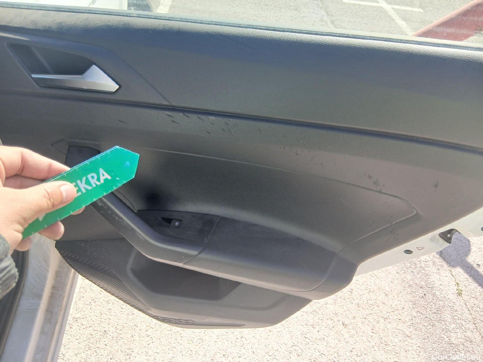  Volkswagen  Polo VOLKSWAGEN  / 2021 / 5P / berlina con portón Life 1.0 TSI 70kW (95CV) #6