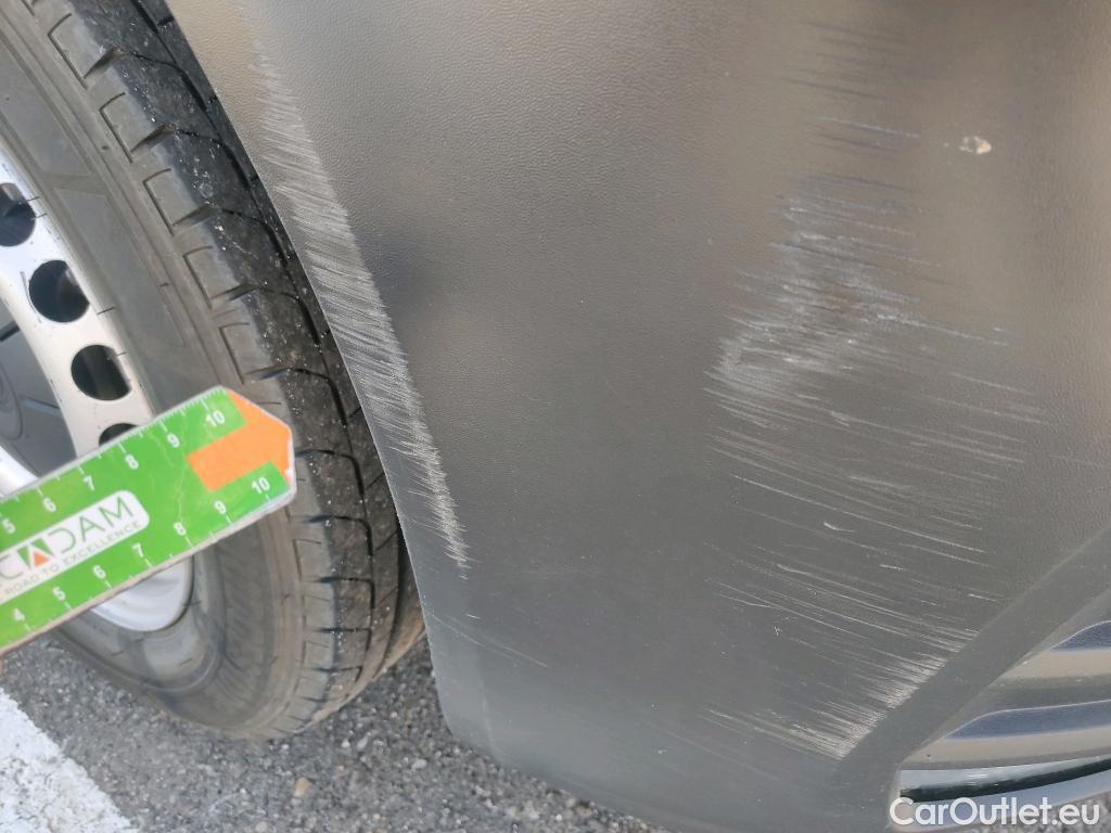  Land Rover  Discovery VOLKSWAGEN Transporter / 2020 / 4P / furgón Furgón Corto TN 2.0 TDI 81kW (110CV) #8