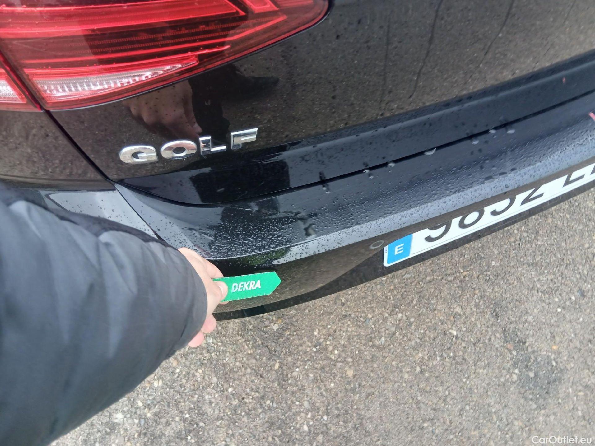  Volkswagen  Golf  VOLKSWAGEN / 2016 / 5P / berlina con portón Last Edition 1.6 TDI 85kW (115CV) #13