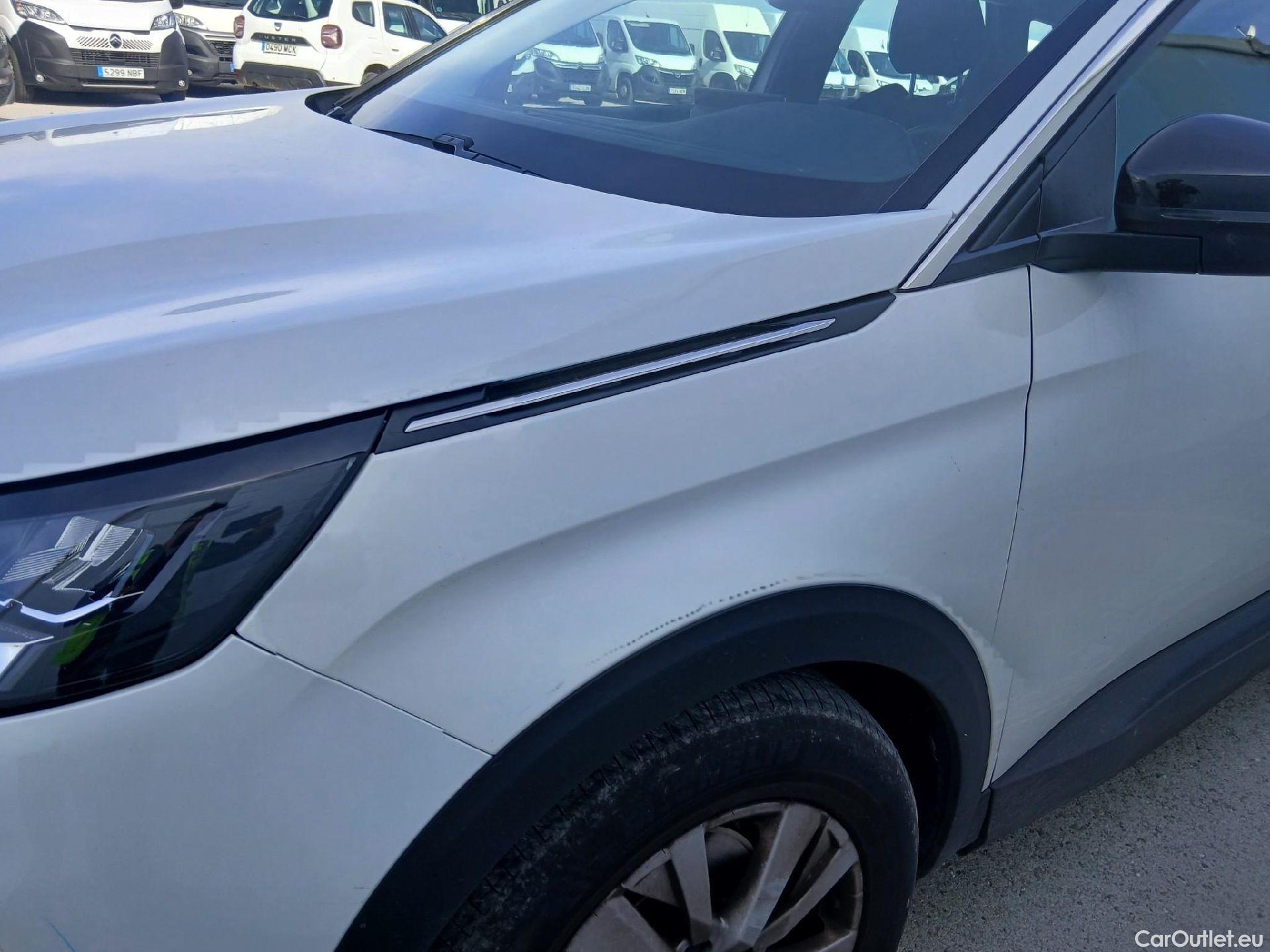  Peugeot  3008 PEUGEOT  / 2020 / 5P / todoterreno 1.5 BlueHDi 96kW (130CV) S&S Active Pack (AC4) #16