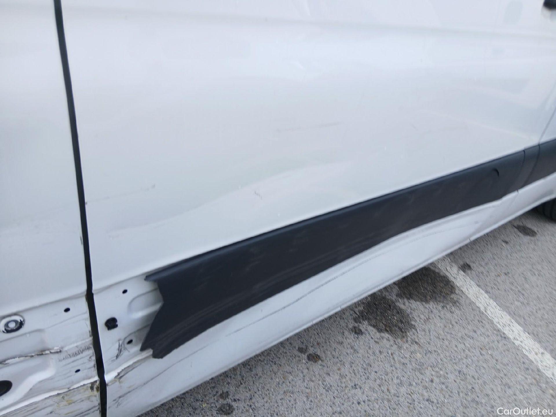  Mercedes  Sprinter MERCEDES-BENZ  / 2018 / 4P / furgón 314 CDI MEDIO 3.5T T. ALTO #62