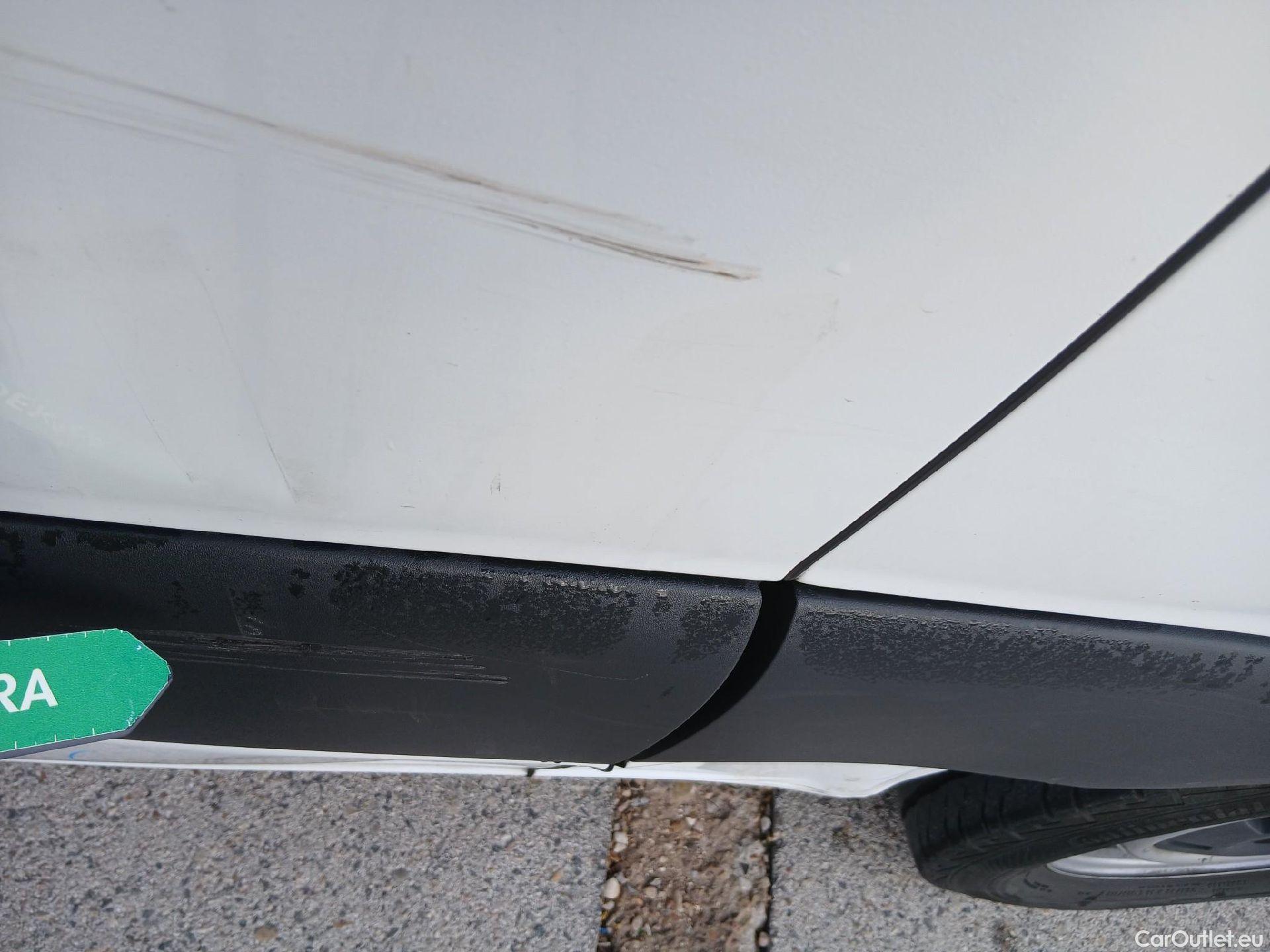  Mercedes  Sprinter MERCEDES-BENZ  / 2018 / 4P / furgón 314 CDI MEDIO 3.5T T. ALTO #34