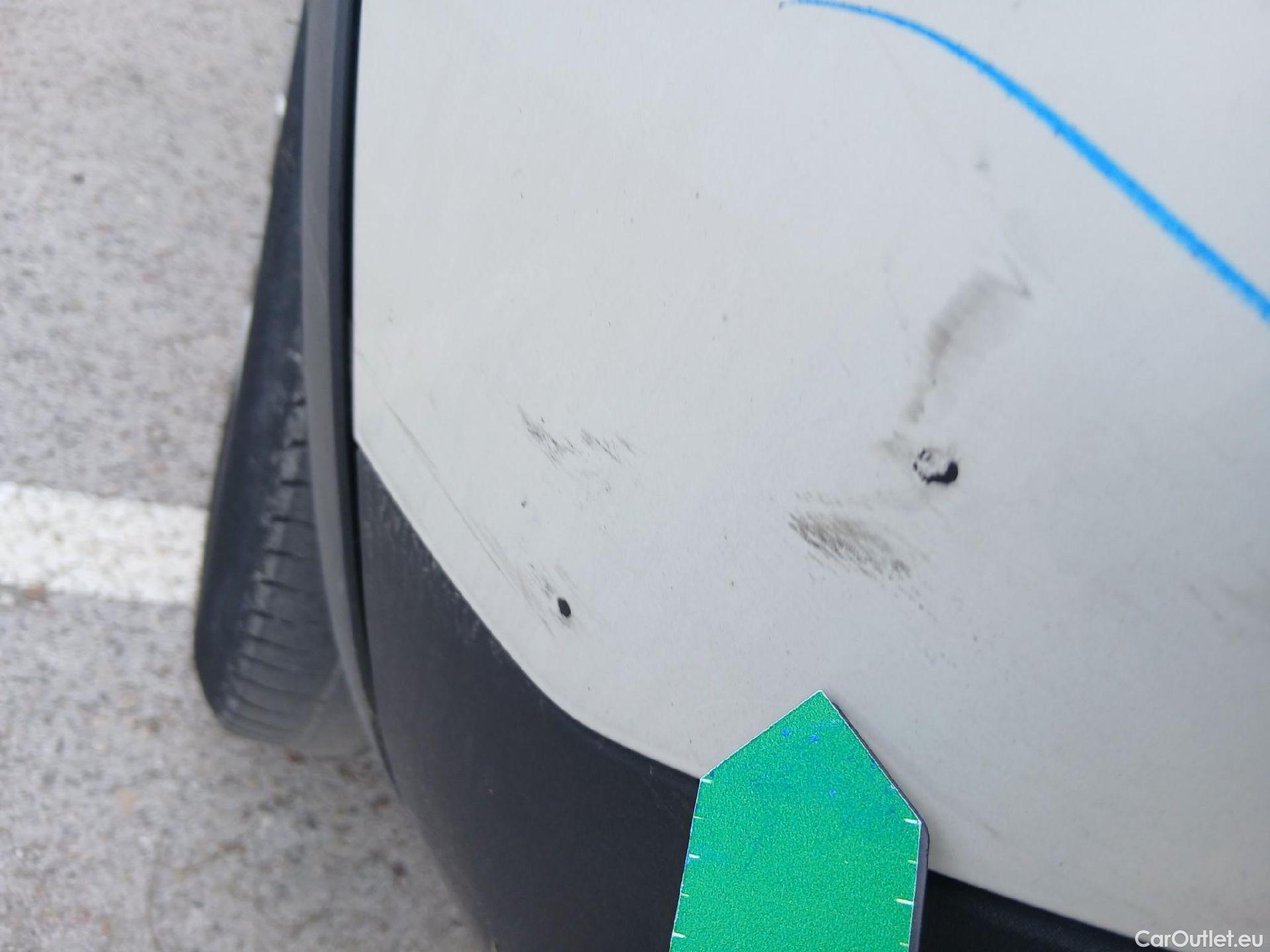  Peugeot  3008 PEUGEOT  / 2020 / 5P / todoterreno 1.5 BlueHDi 96kW (130CV) S&S Active Pack (AC4) #29