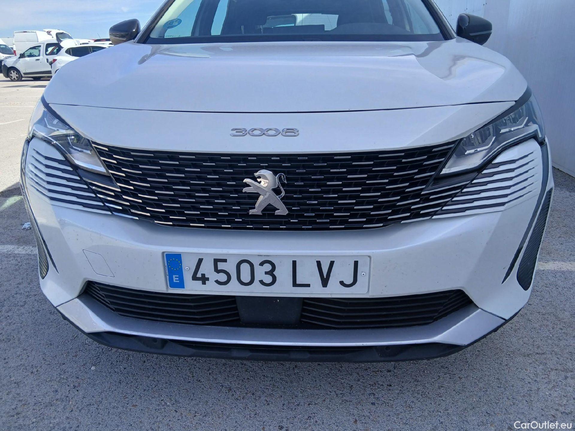  Peugeot  3008 PEUGEOT  / 2020 / 5P / todoterreno 1.5 BlueHDi 96kW (130CV) S&S Active Pack (AC4) #4