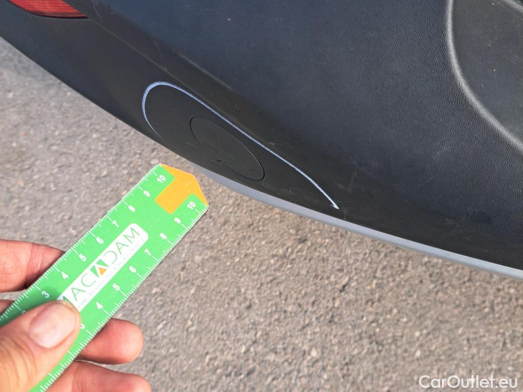  KIA  STONIC KIA  / 2017 / 5P / todoterreno 1.0 T-GDi 88kW (120CV) MHEV iMT Drive #5