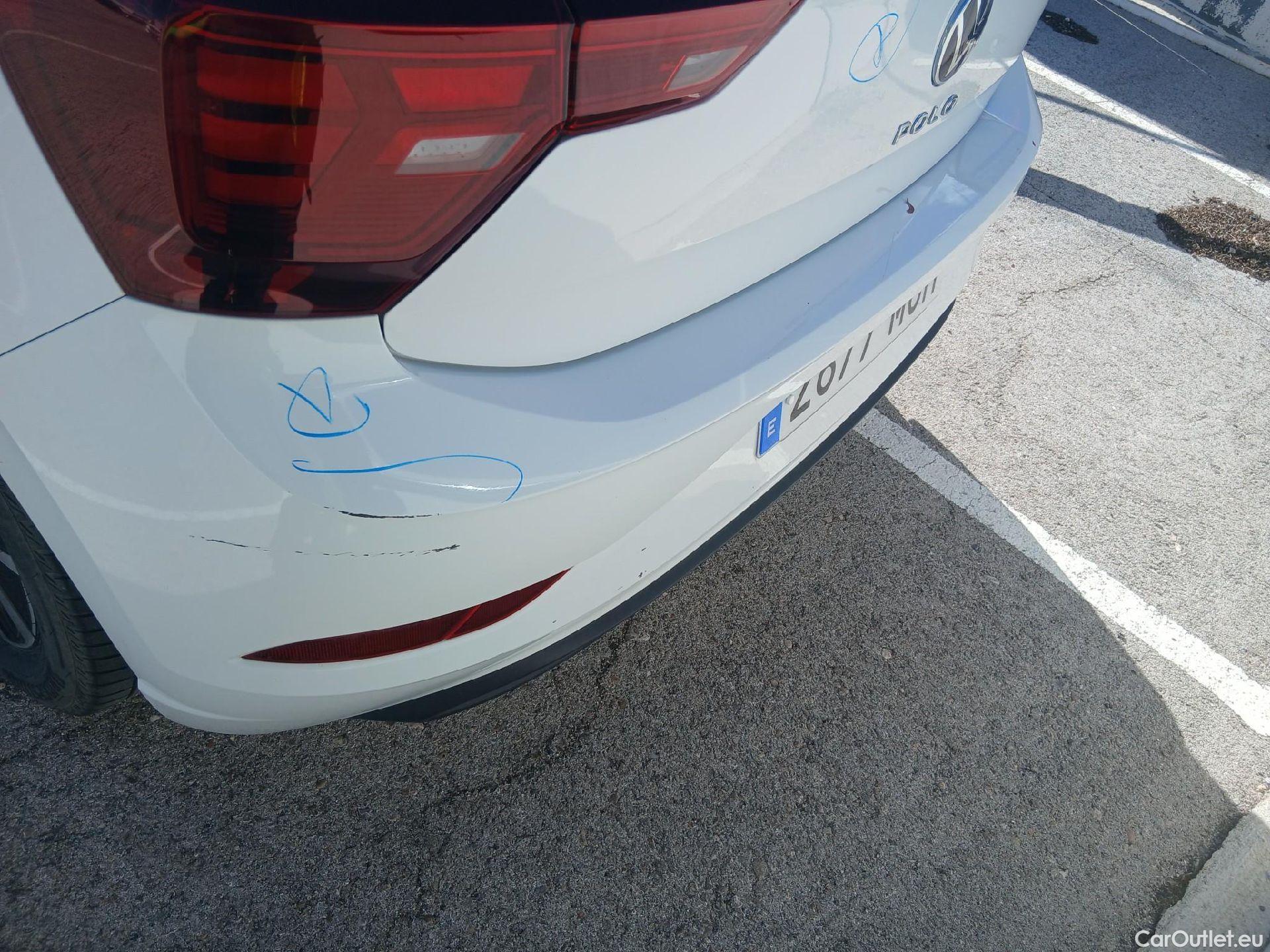  Volkswagen  Polo VOLKSWAGEN  / 2021 / 5P / berlina con portón Life 1.0 TSI 70kW (95CV) #23