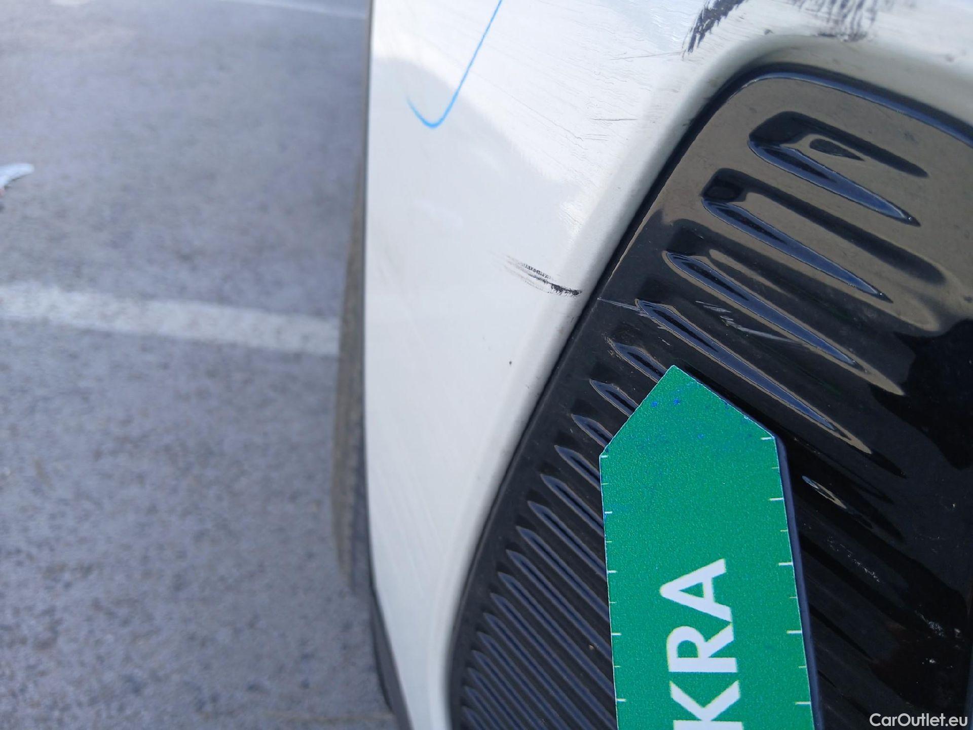  Peugeot  3008 PEUGEOT  / 2020 / 5P / todoterreno 1.5 BlueHDi 96kW (130CV) S&S Active Pack (AC4) #6