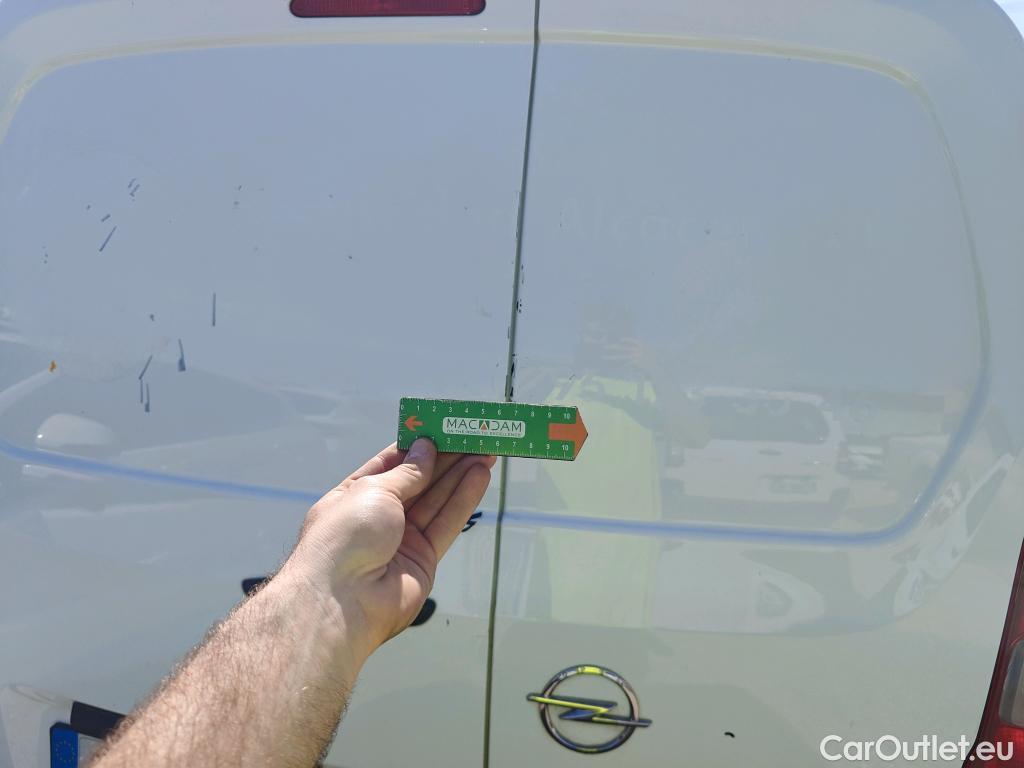  Opel  Combo OPEL  / 2018 / 3P / furgón derivado de turismo 1.6 TD 55kW (75CV) Express L H1 650kg #65