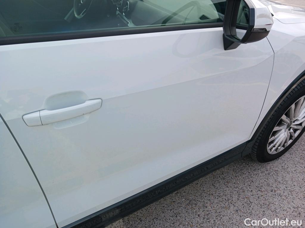  Audi  Q2 AUDI  / 2016 / 5P / todoterreno Design 30 TFSI 85kW (116CV) (AC) #31