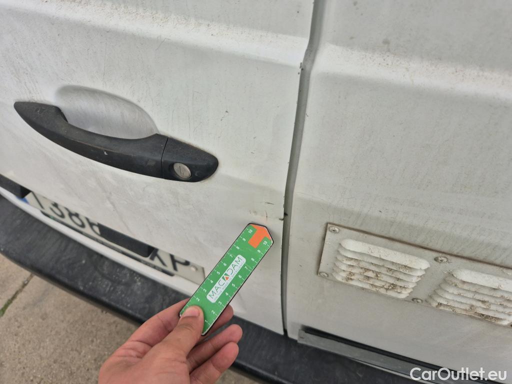  Citroen  Berlingo CITROEN  / 2018 / 3P / furgón derivado de turismo Talla M BlueHDi 100 CONTROL #51