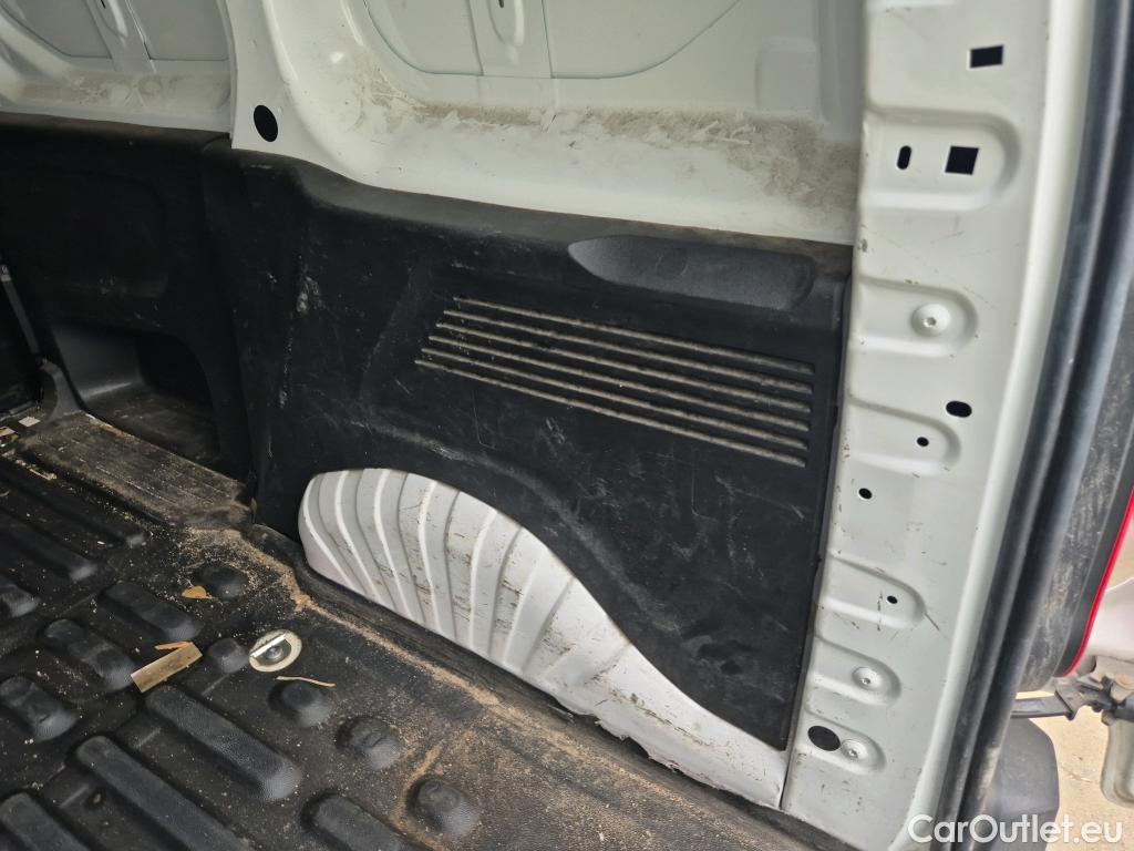  Citroen  Berlingo CITROEN  / 2018 / 3P / furgón derivado de turismo Talla M BlueHDi 100 CONTROL #44