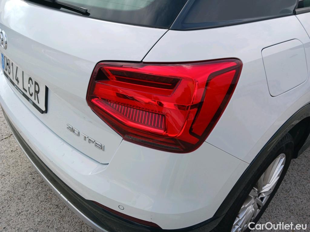  Audi  Q2 AUDI  / 2016 / 5P / todoterreno Design 30 TFSI 85kW (116CV) (AC) #33