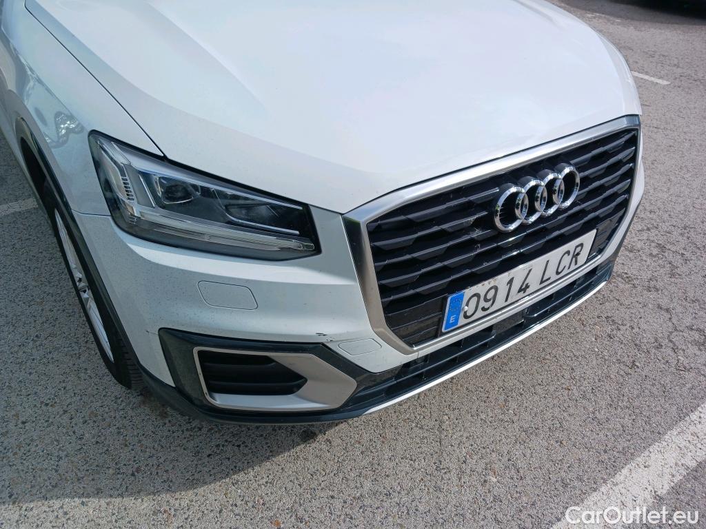  Audi  Q2 AUDI  / 2016 / 5P / todoterreno Design 30 TFSI 85kW (116CV) (AC) #13
