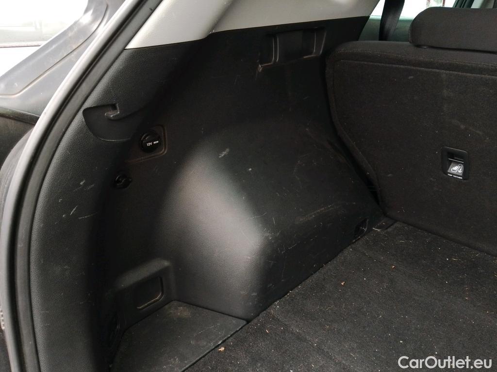  Hyundai  Tucson HYUNDAI  / 2018 / 5P / todoterreno 1.6 CRDI 85kW (116CV) 48V Tecno 4X2 #23